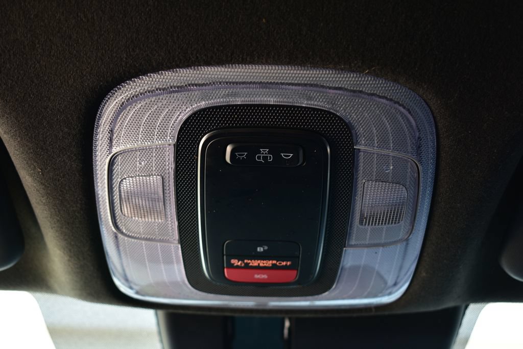 Used 2025 Hyundai Elantra N FWD image 38