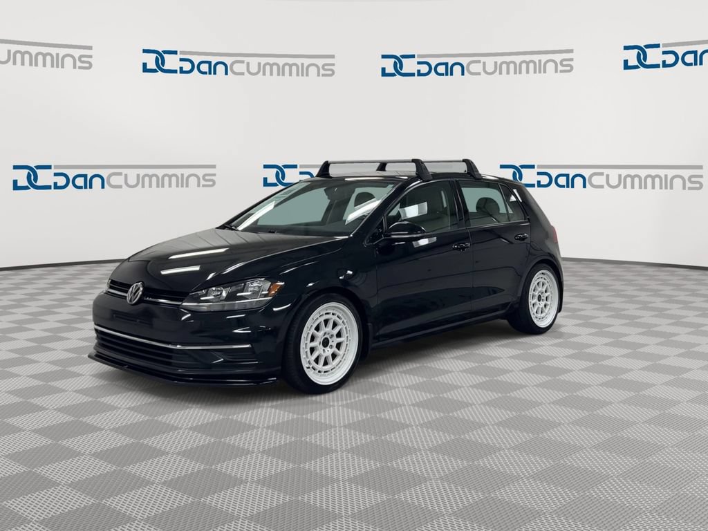 Used 2019 Volkswagen Golf S FWD image 4