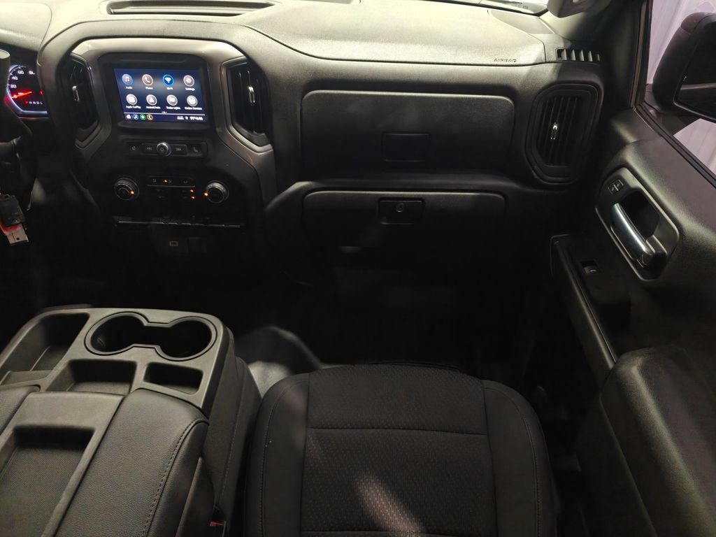 Used 2020 Chevrolet Silverado 1500 Custom w/ Custom Value Package RWD image 27