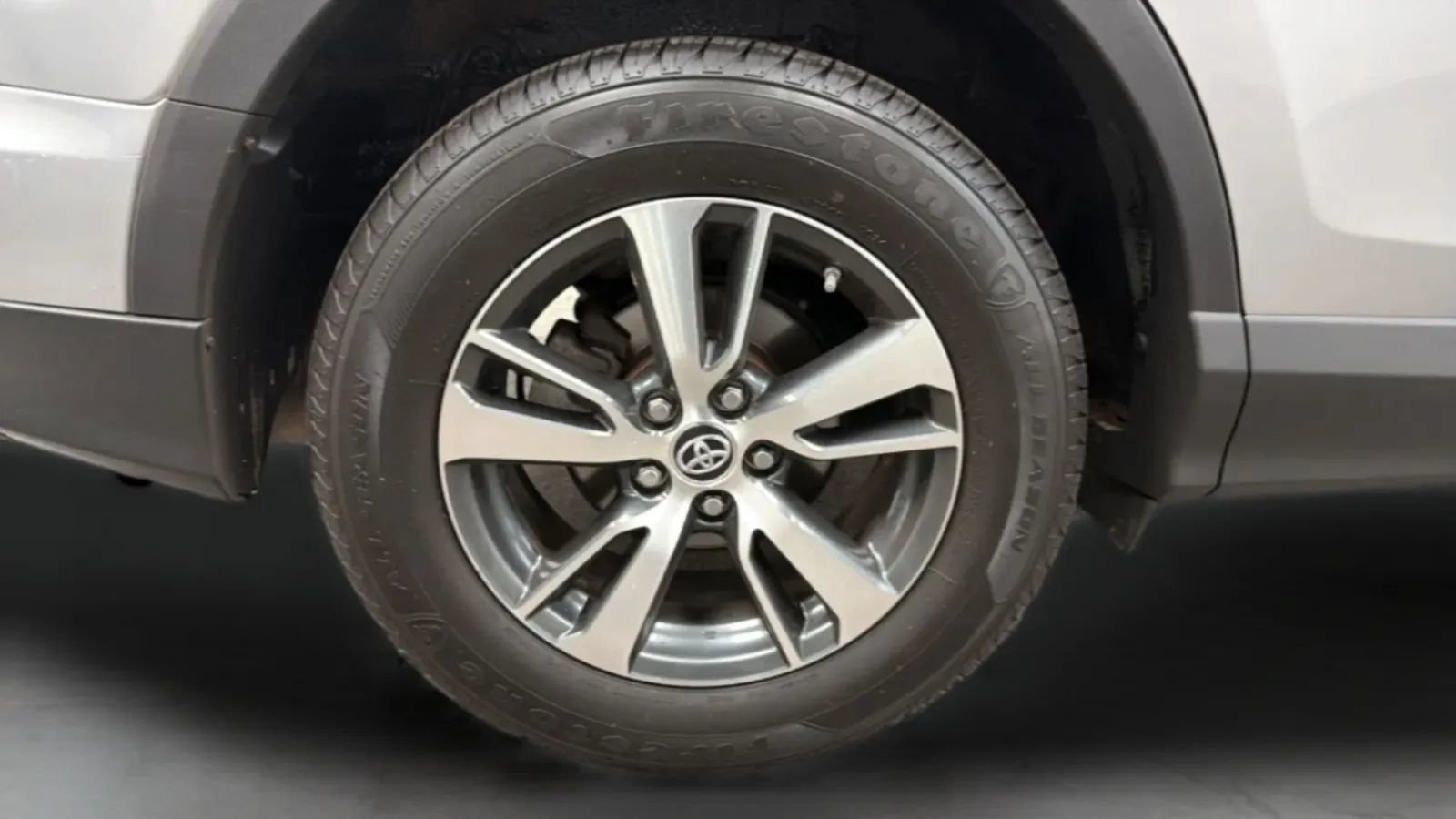 Used 2016 Toyota RAV4 XLE AWD/4WD image 28