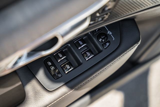 Certified 2023 Volvo S90 B6 Ultimate image 41