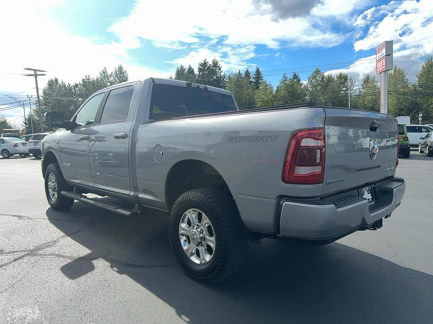 Used 2019 RAM 2500 Big Horn w/ Towing Technology Group AWD/4WD image 10
