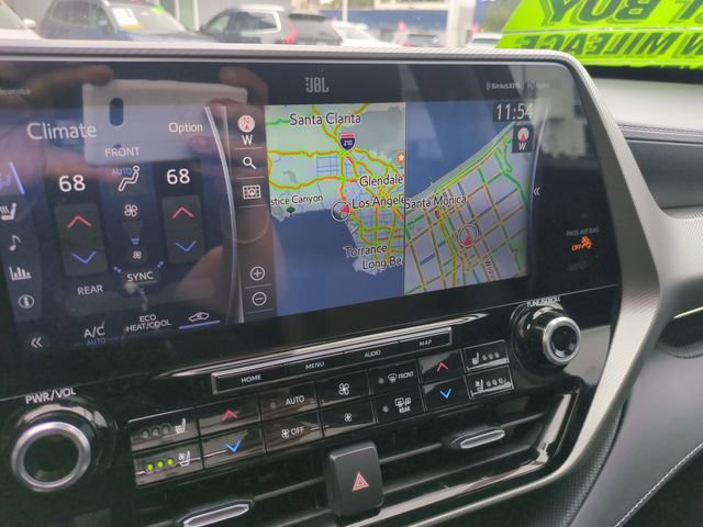 Used 2022 Toyota Highlander Platinum image 22