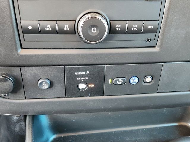 Used 2025 Chevrolet Express 3500 LS image 20