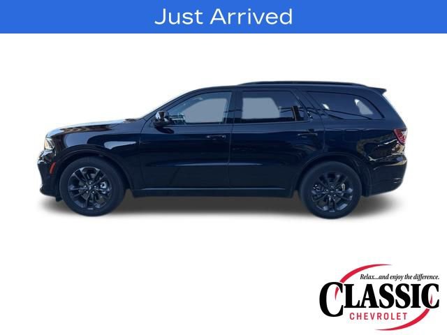 Used 2024 Dodge Durango SXT w/ SXT Blacktop Group image 3