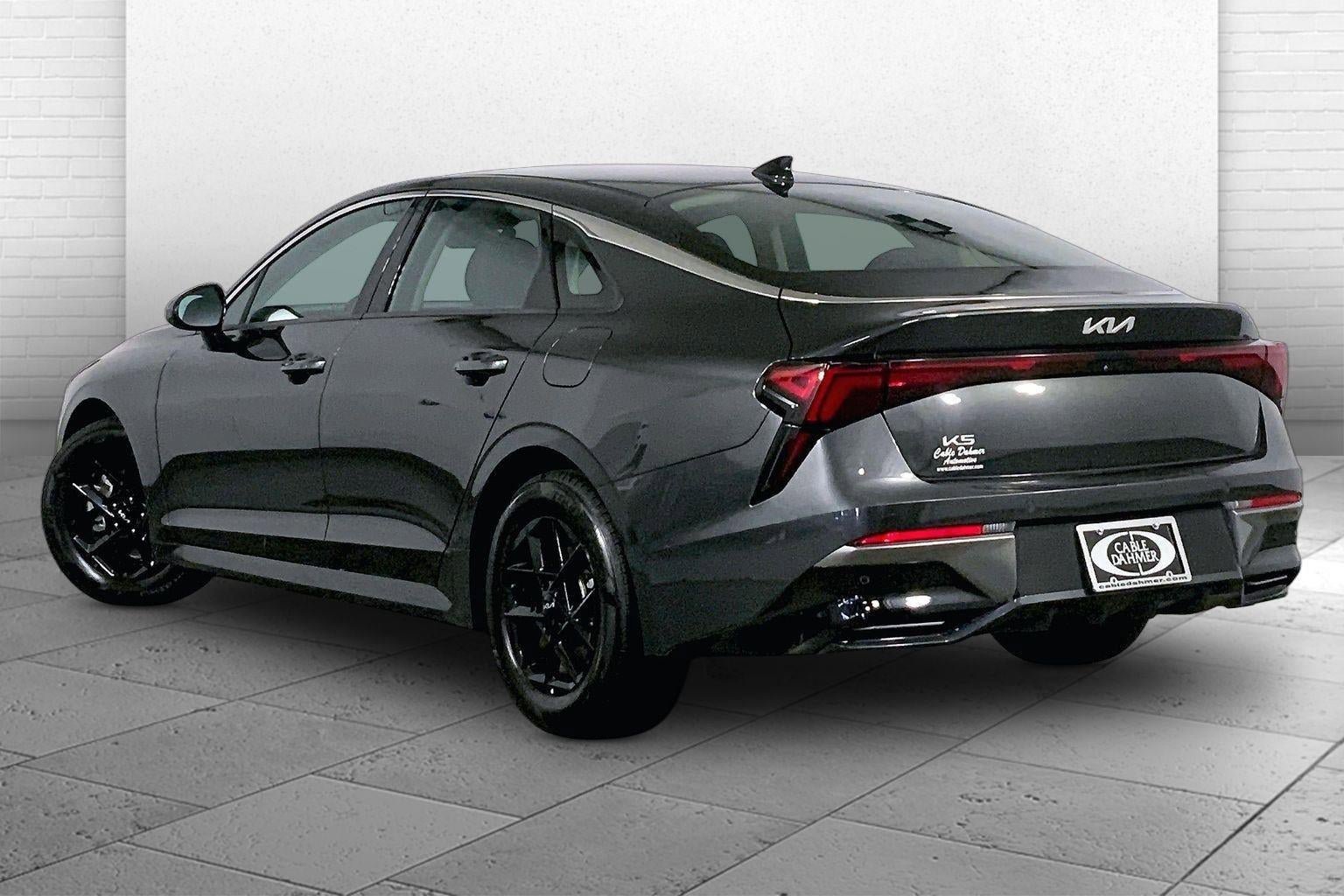 Used 2025 Kia K5 LXS FWD image 11