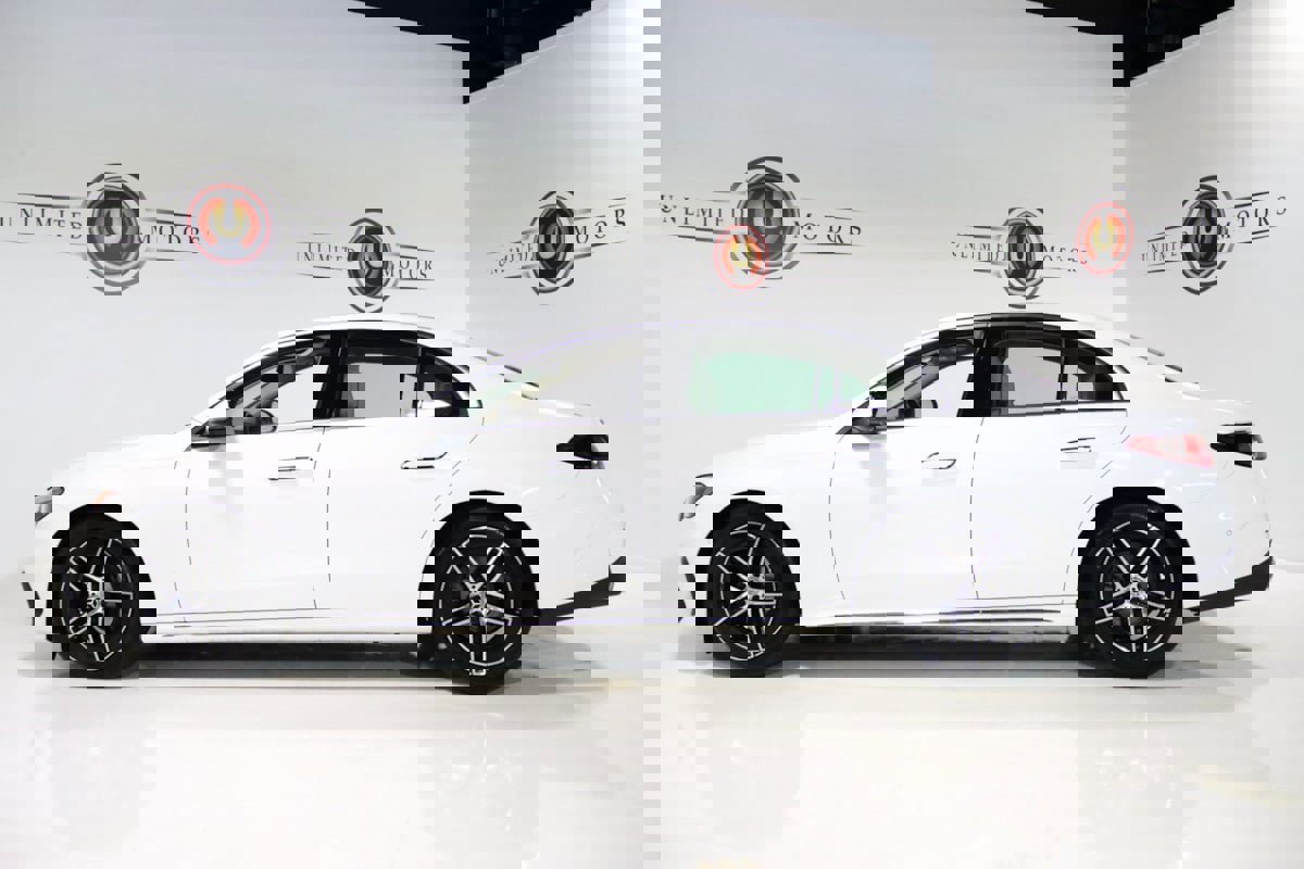 Used 2025 Mercedes-Benz E 350 4MATIC Sedan image 34