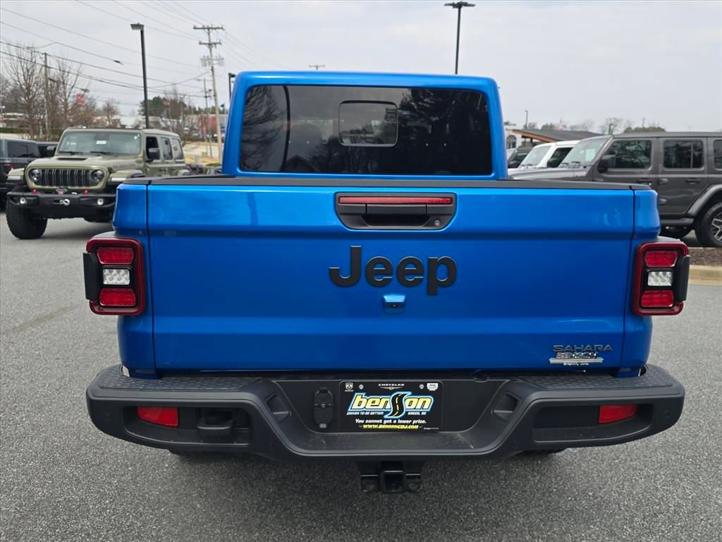 New 2026 Jeep Gladiator Sport AWD/4WD image 14