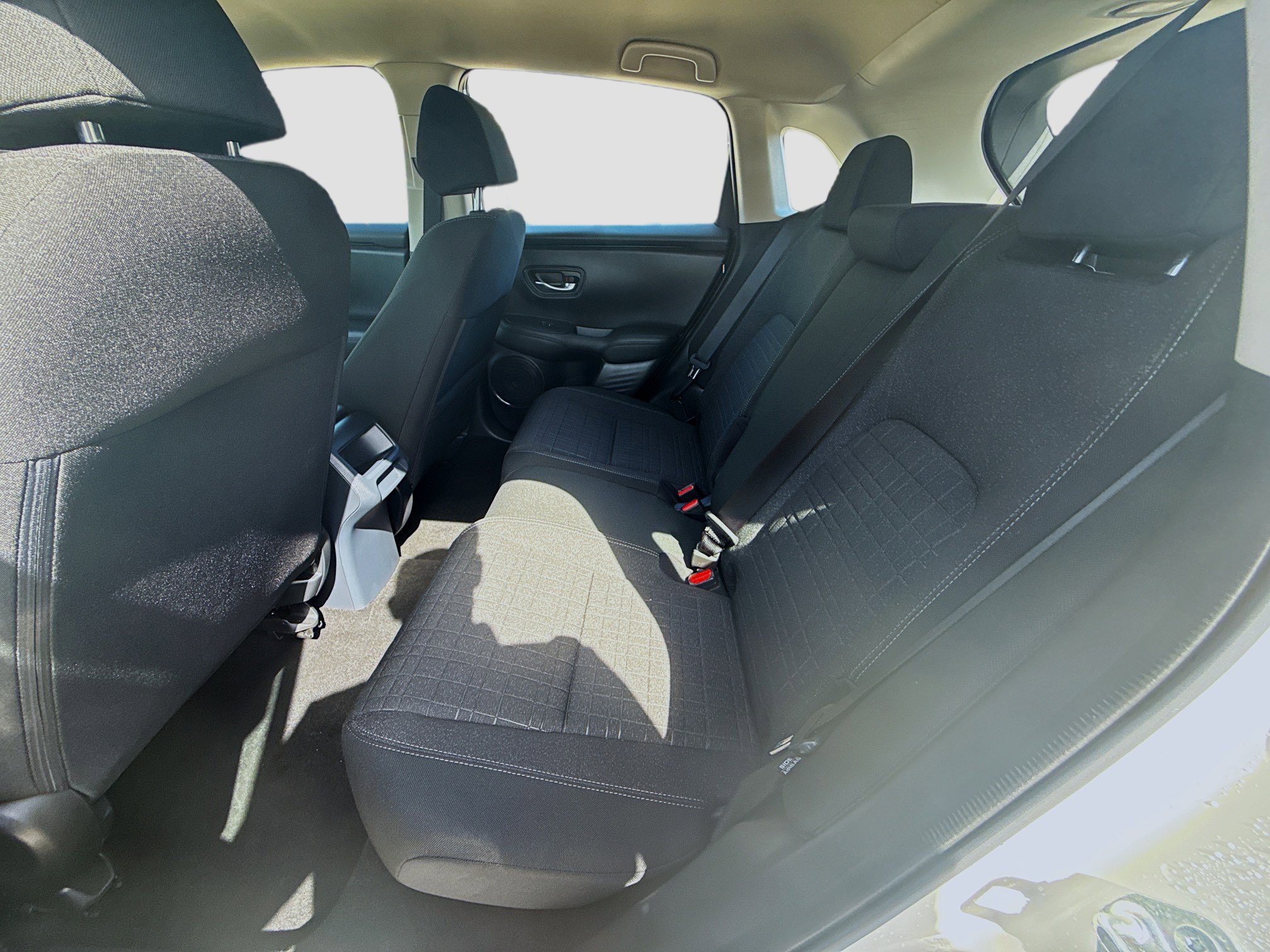 Certified 2025 Honda HR-V LX image 22