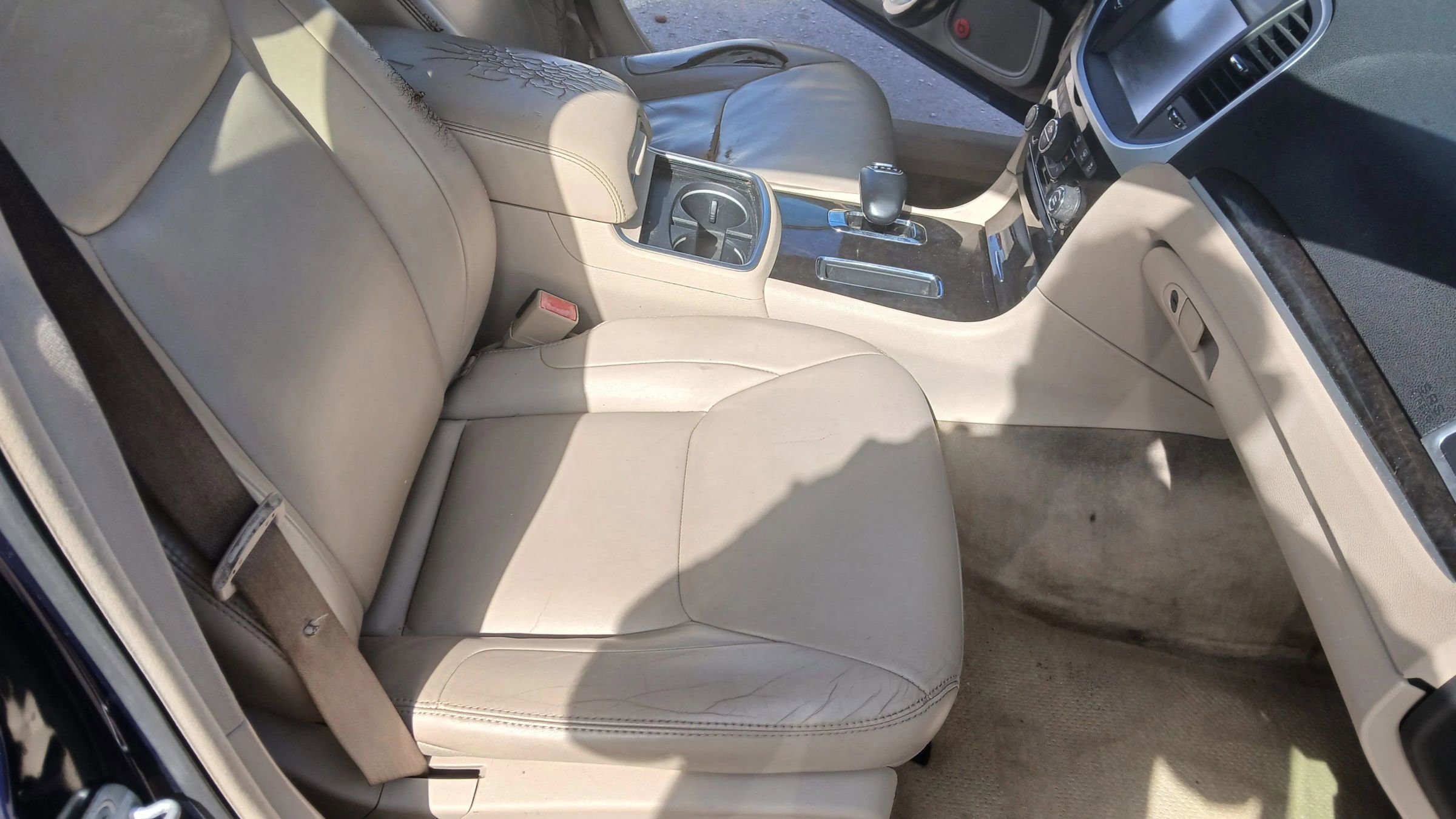 Used 2013 Chrysler 300 w/ Driver Convenience Group RWD image 19