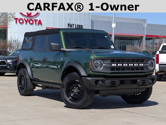 Used 2023 Ford Bronco Black Diamond image 2