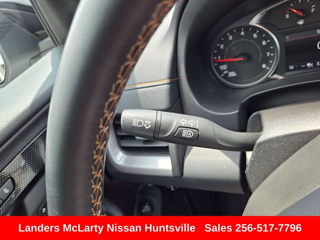 Used 2024 GMC Terrain AT4 AWD/4WD image 27