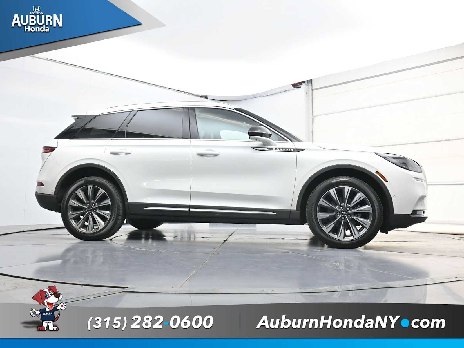 Used 2020 Lincoln Corsair Reserve w/ Equipment Group 201A AWD/4WD image 25