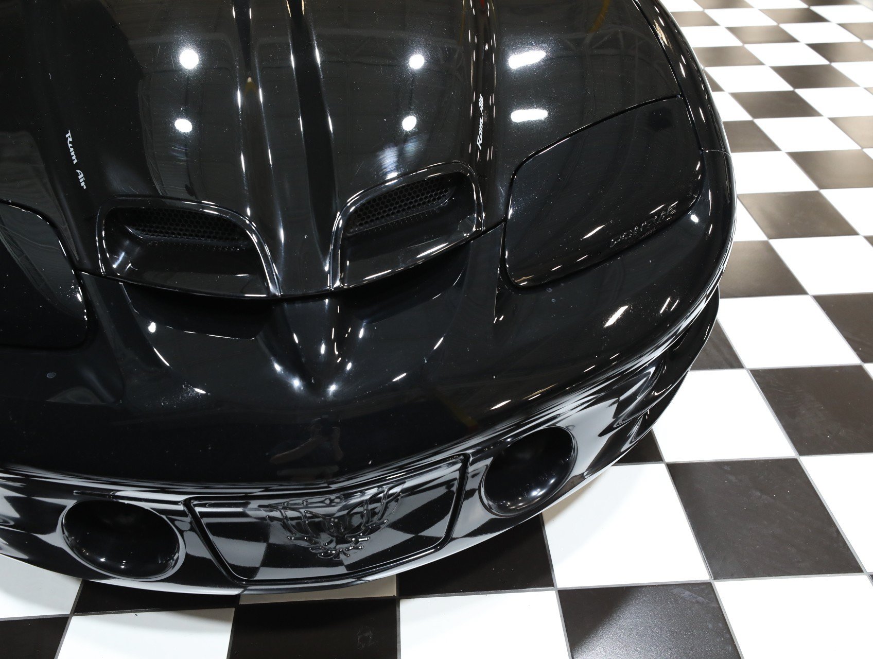 Used 1999 Pontiac Firebird Trans Am RWD image 17
