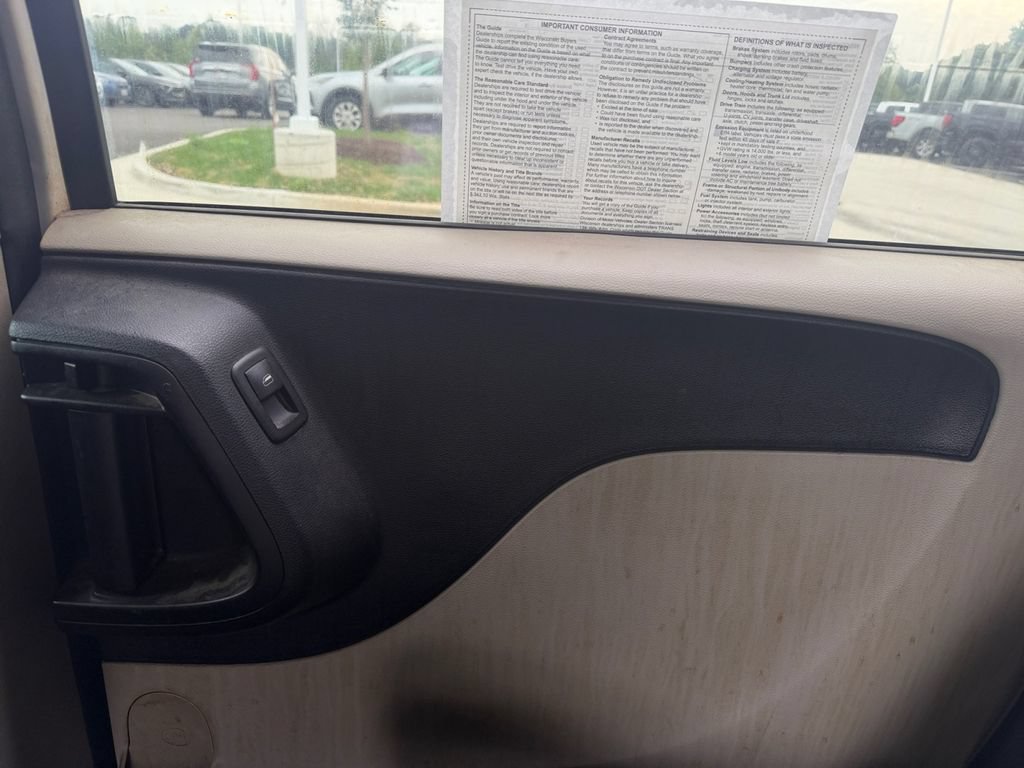 Used 2015 Dodge Grand Caravan SE FWD image 30