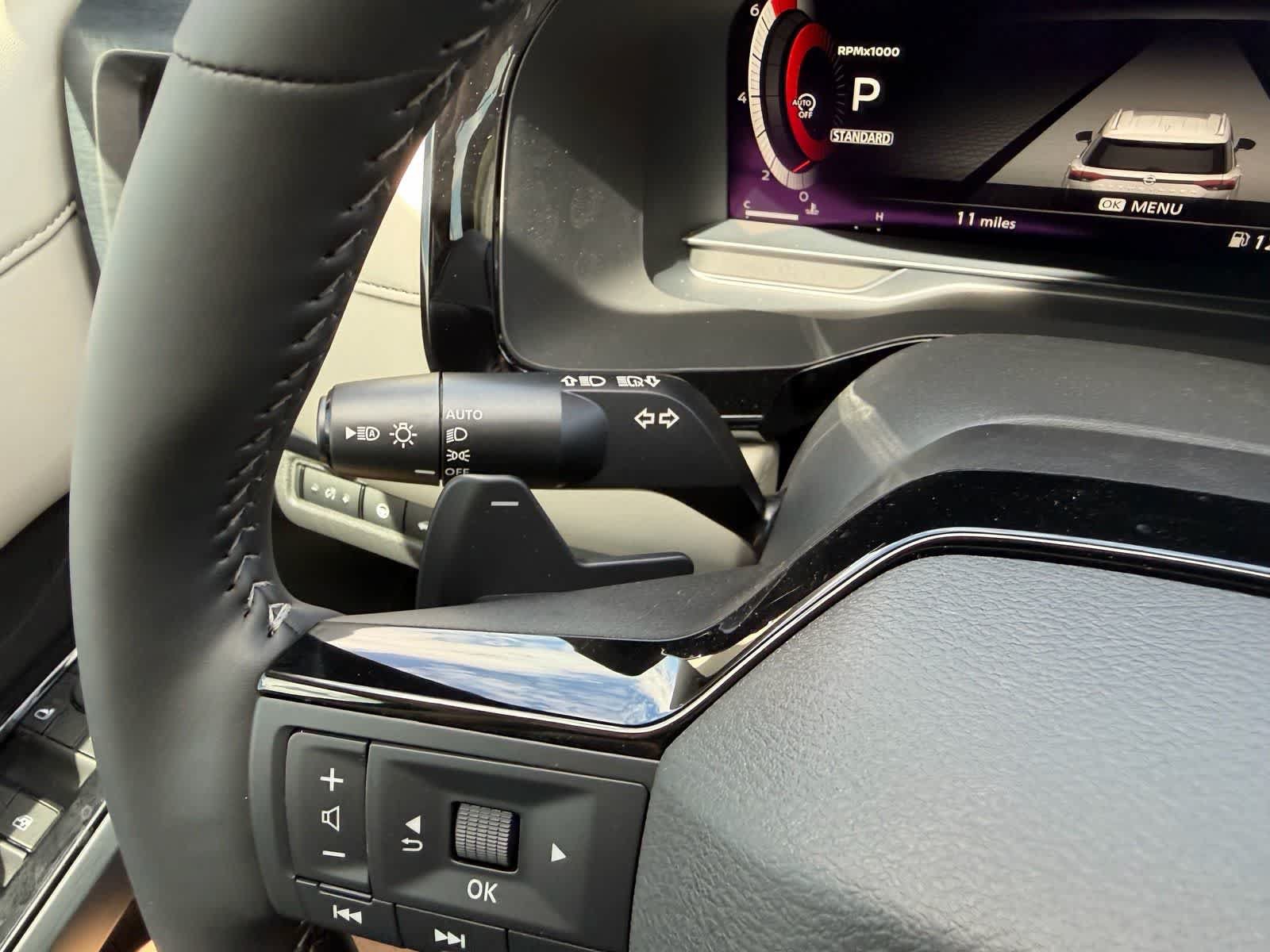 New 2026 Nissan Pathfinder SL FWD image 20