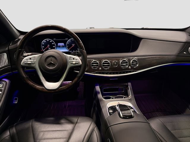 Used 2018 Mercedes-Benz S 560 4MATIC Sedan image 22
