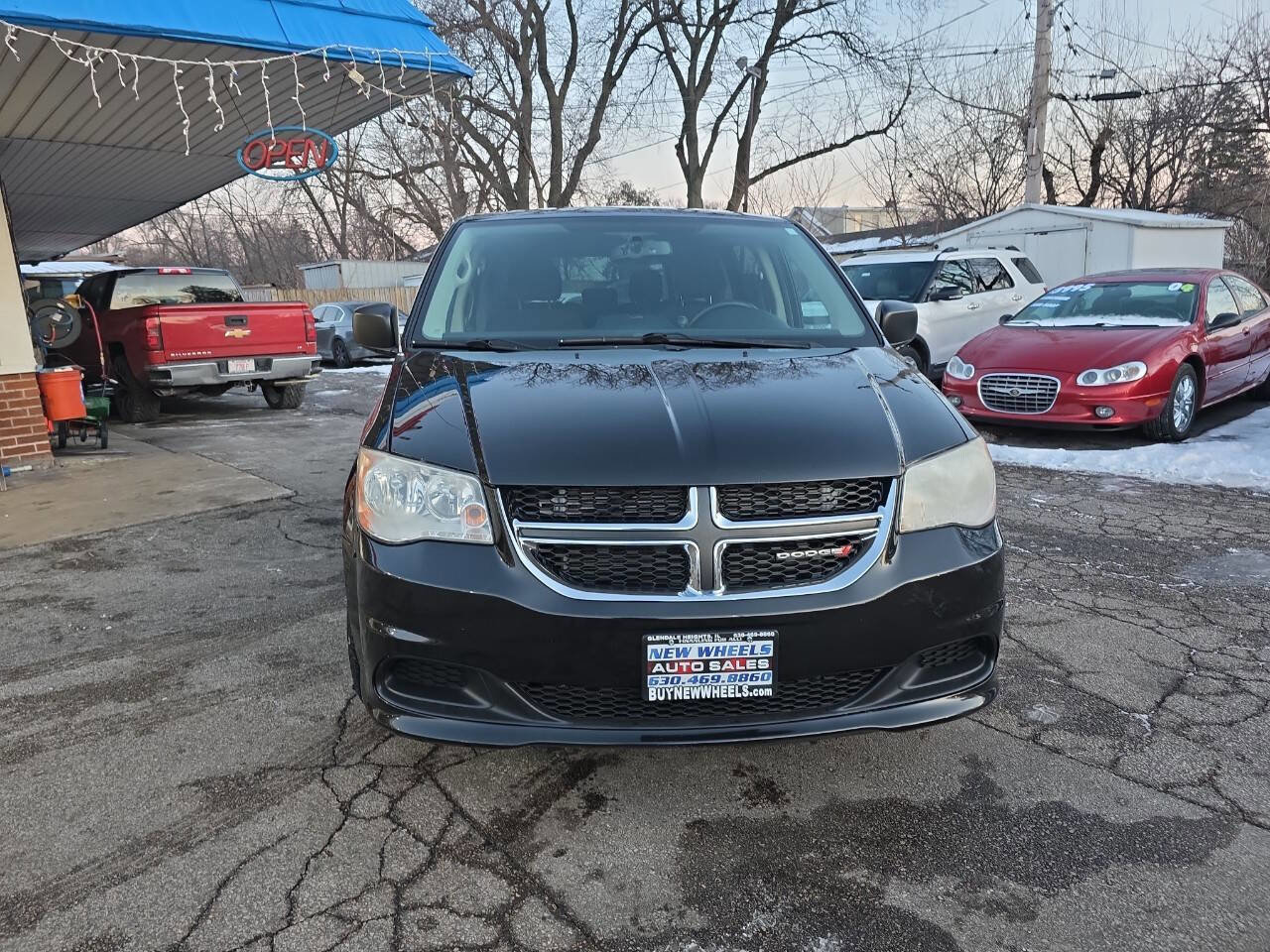 Used 2015 Dodge Grand Caravan SE w/ Quick Order Package 29E SE image 4