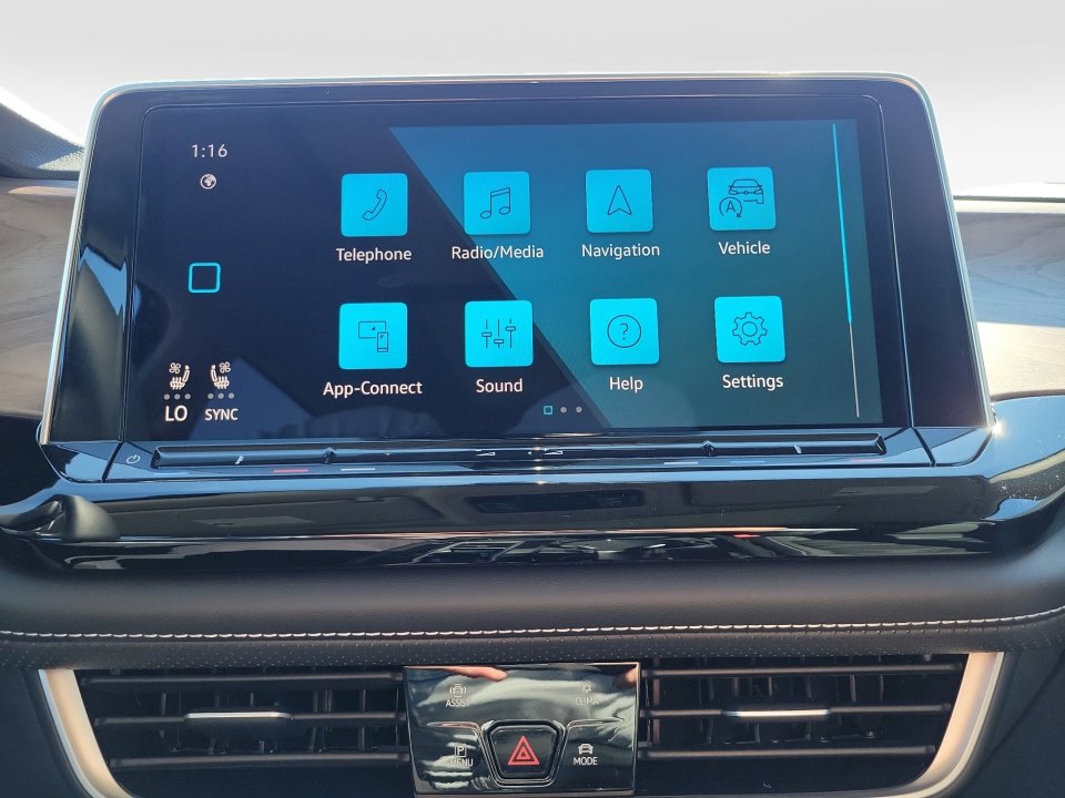 New 2026 Volkswagen Atlas SE image 17