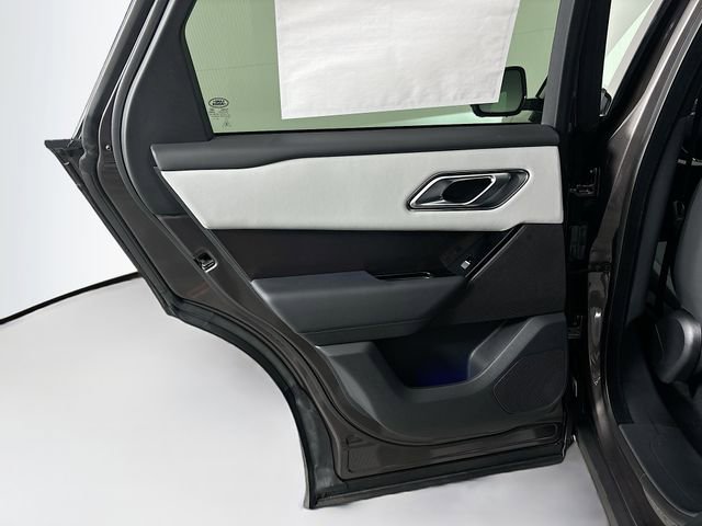 Used 2026 Land Rover Range Rover Velar Dynamic SE image 23