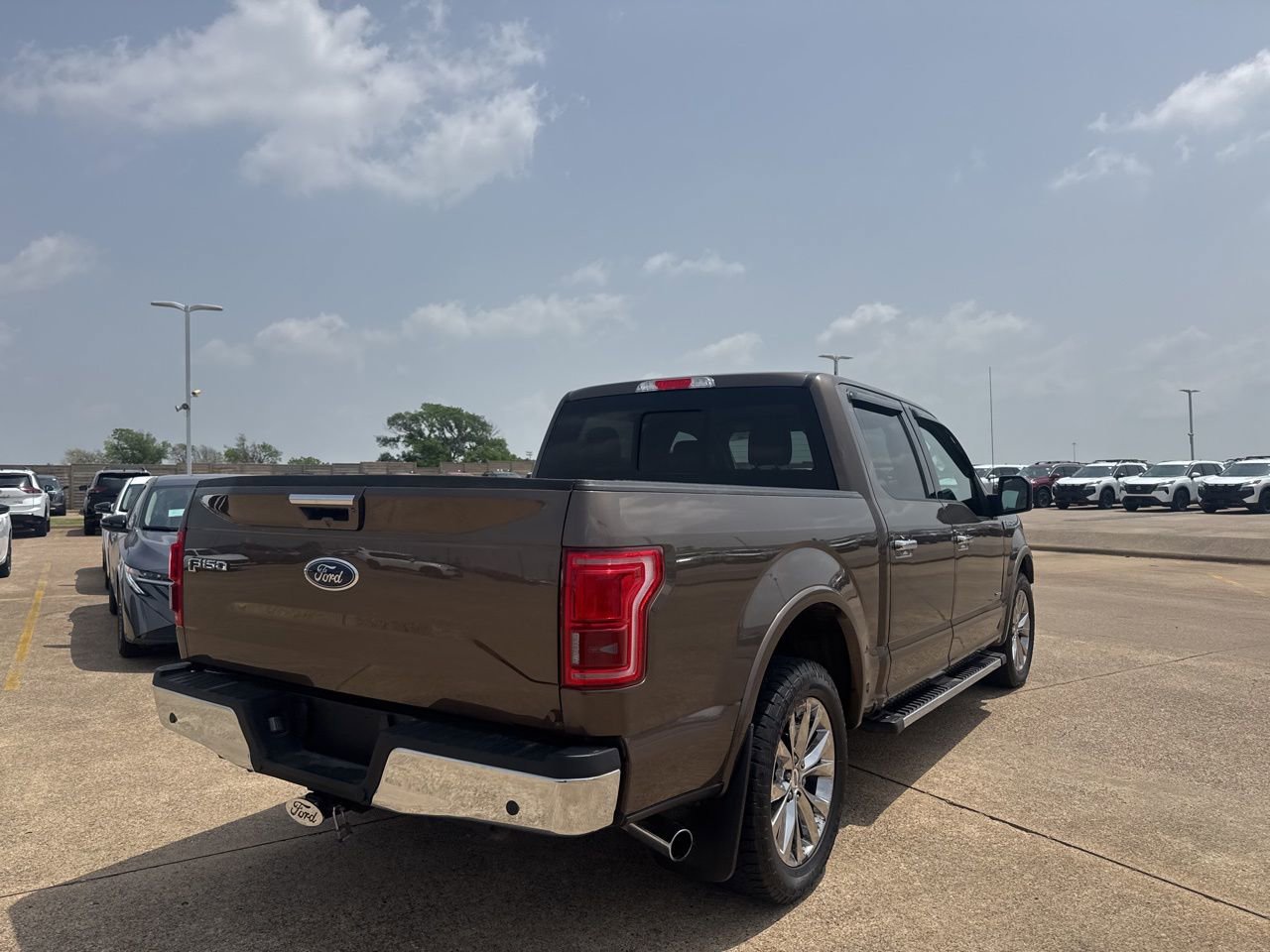 Used 2015 Ford F150 Lariat w/ Equipment Group 502A Luxury RWD image 17