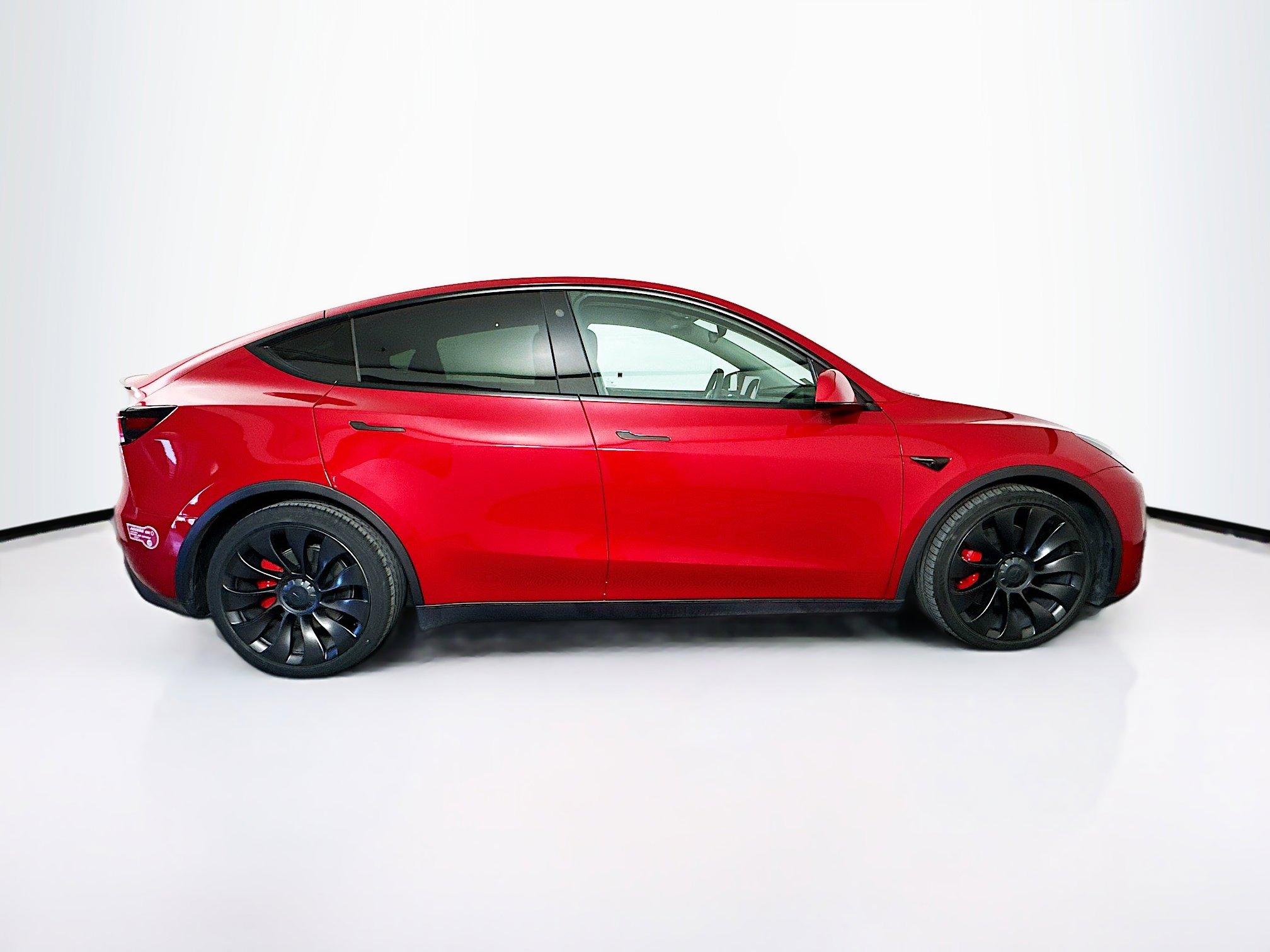 Used 2022 Tesla Model Y Performance image 10