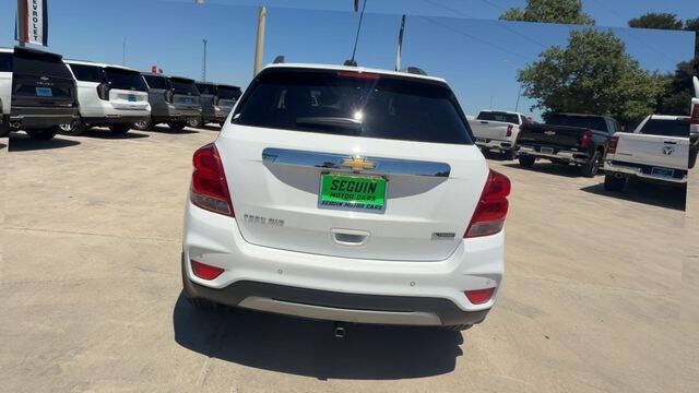 Used 2018 Chevrolet Trax Premier w/ LPO, Protection Package AWD/4WD image 7