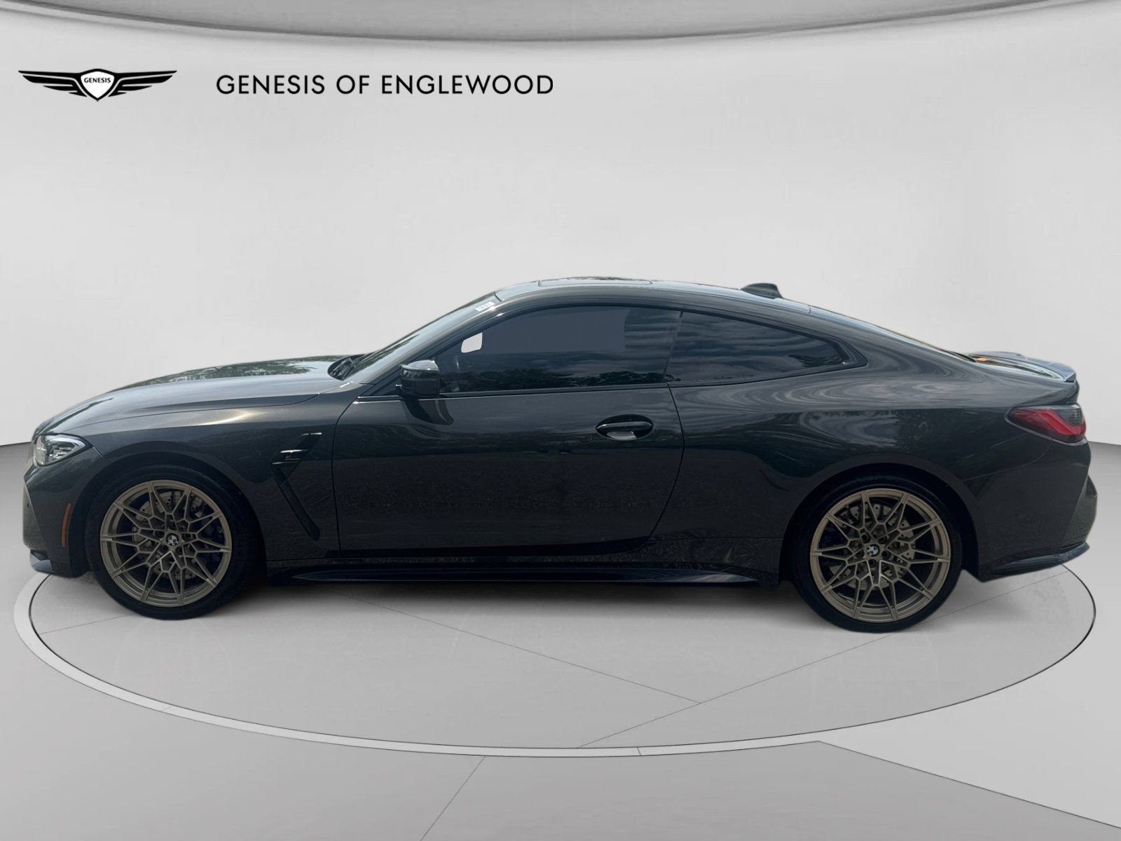 Used 2022 BMW M4 Competition w/ Executive Package RWD image 13