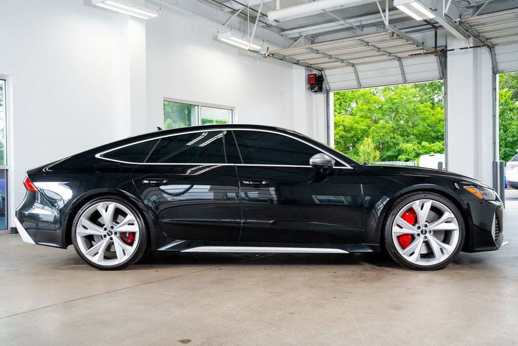 Used 2022 Audi RS 7 Sportback AWD/4WD image 11