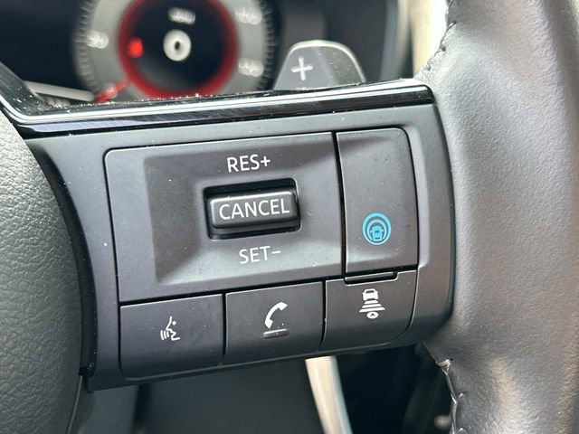 Used 2024 Nissan Rogue Platinum w/ Platinum Premium Package image 36