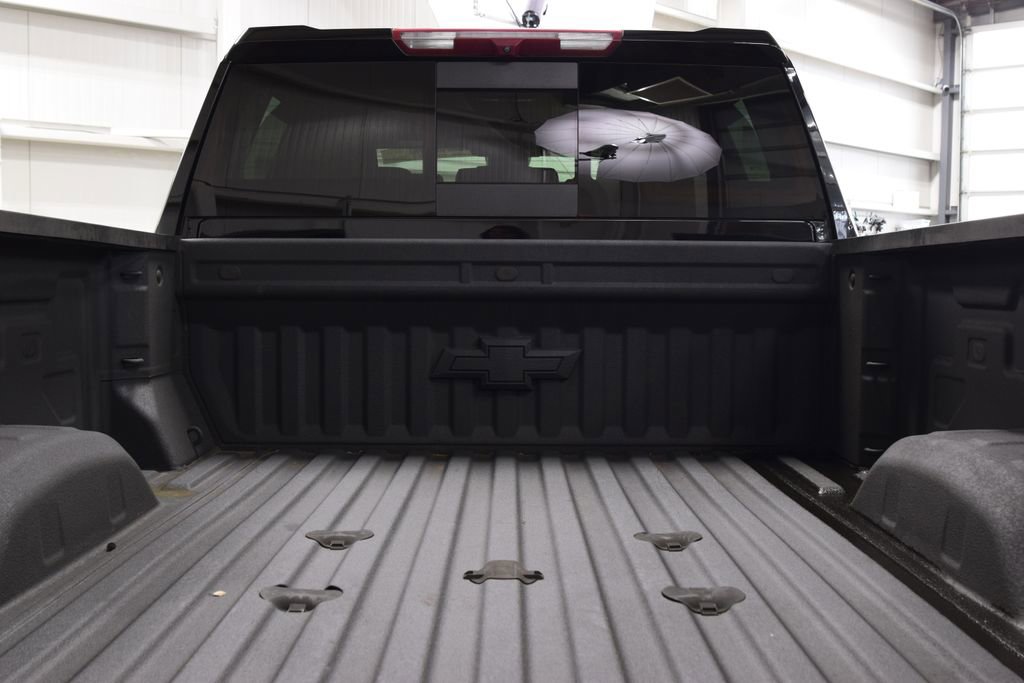 Used 2024 Chevrolet Silverado 2500 LTZ w/ LTZ Plus Package image 28