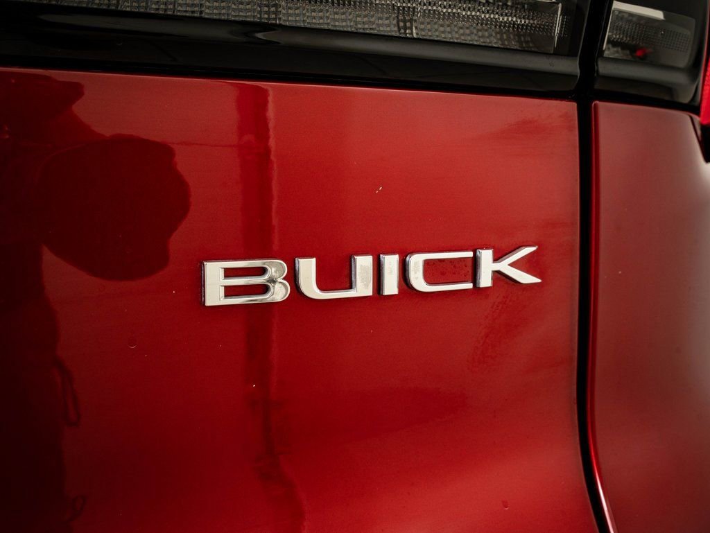 Used 2025 Buick Enclave Avenir w/ Super Cruise Package image 19