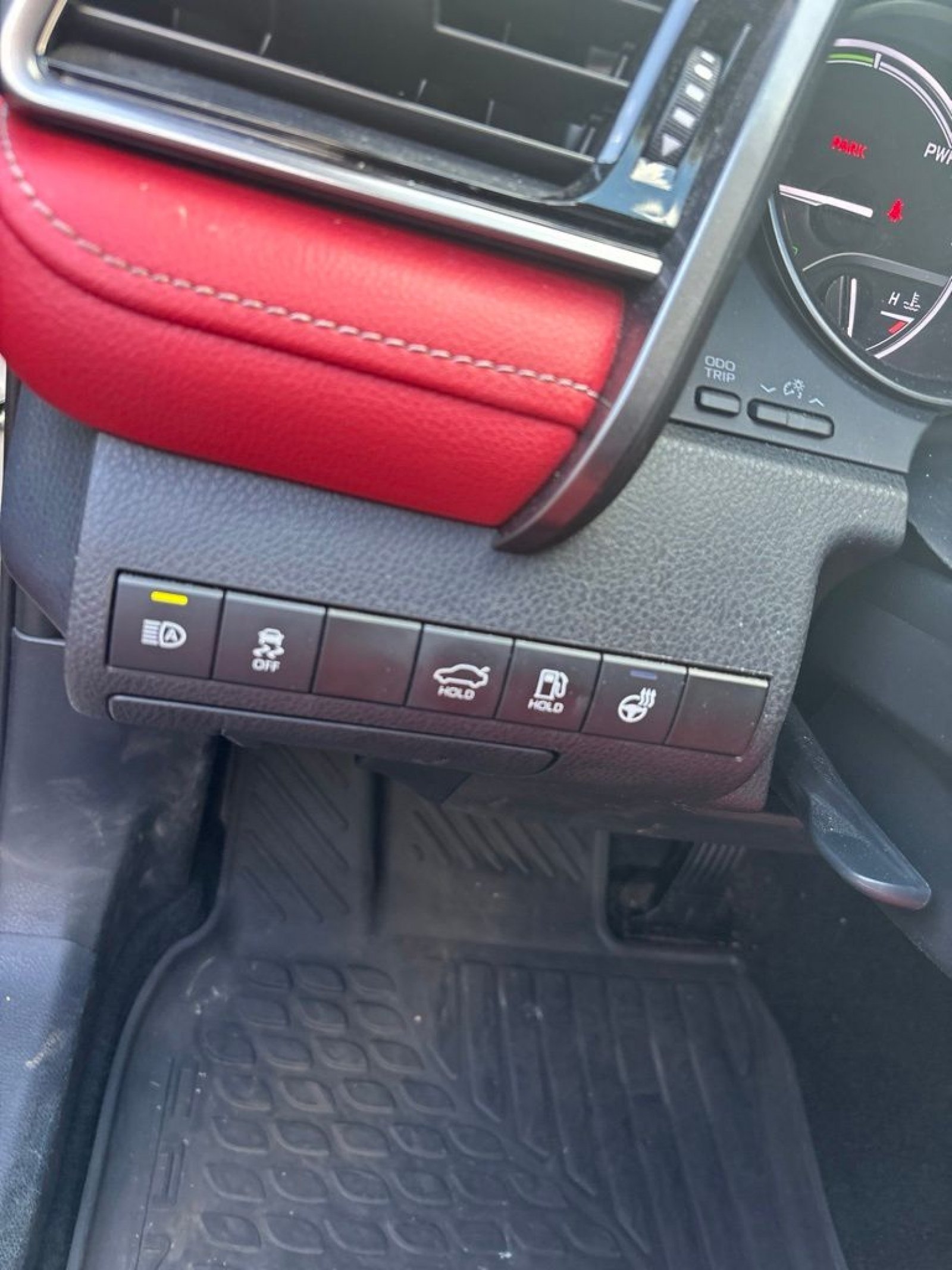 Used 2024 Toyota Camry XSE w/ Navigation Package FWD image 15