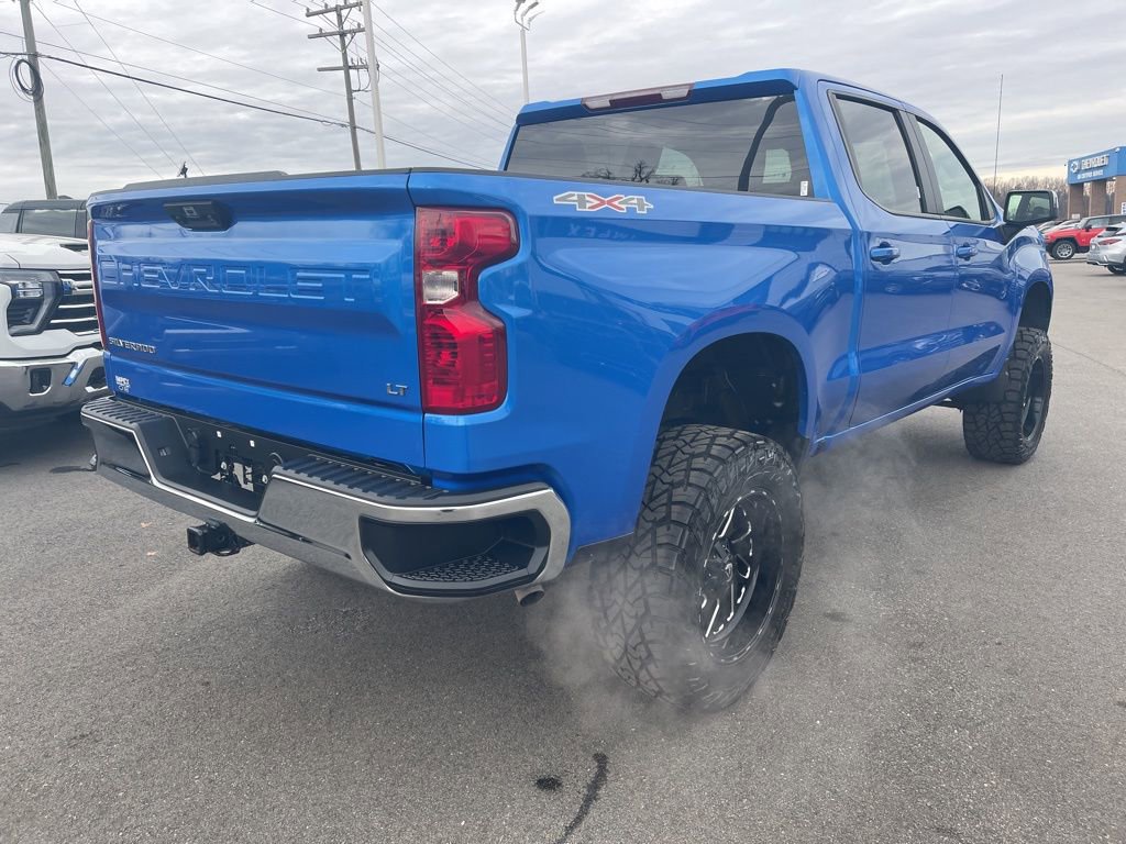 Used 2025 Chevrolet Silverado 1500 LT image 5