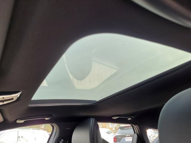 New 2025 Kia K4 GT-Line Turbo w/ GT-Line Sunroof Package FWD image 11