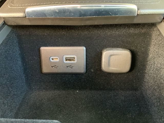 Used 2021 Cadillac XT4 Premium Luxury w/ Driver Awareness Package image 29