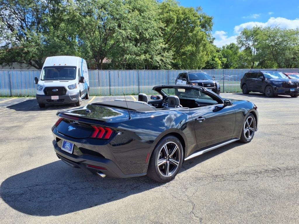 Used 2024 Ford Mustang Premium image 2