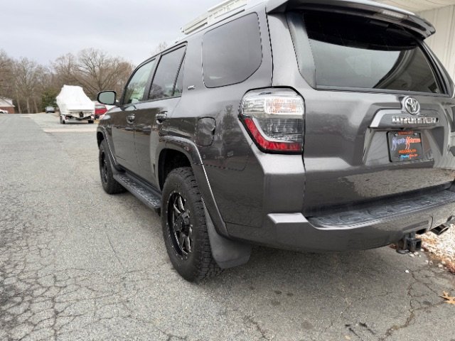 Used 2014 Toyota 4Runner 4WD image 9