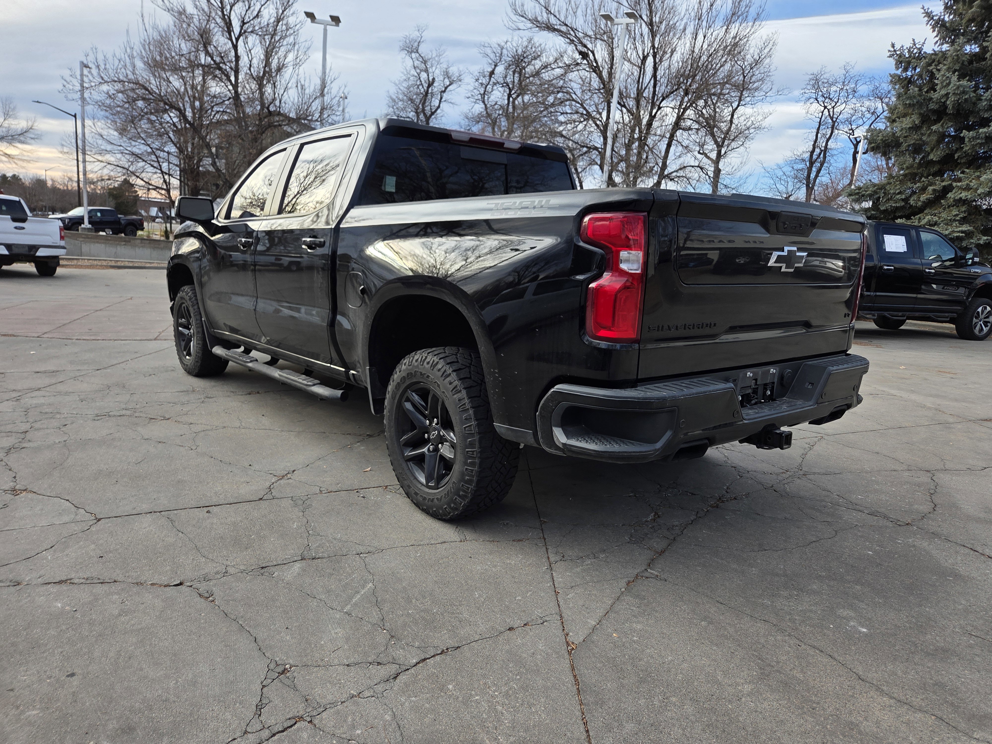 Used 2021 Chevrolet Silverado 1500 LT Trail Boss w/ Convenience Package II image 7