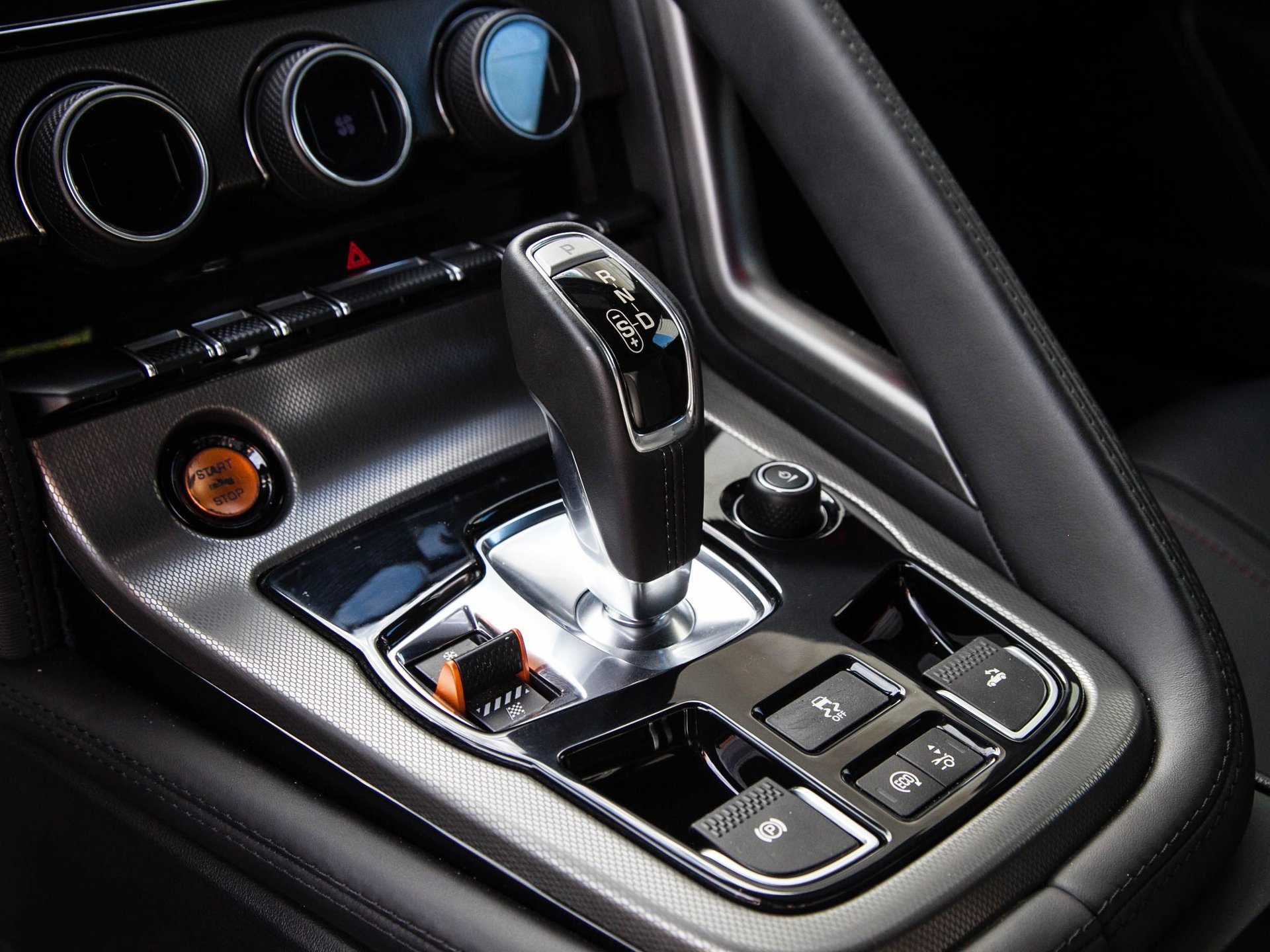 Used 2015 Jaguar F-TYPE S image 14