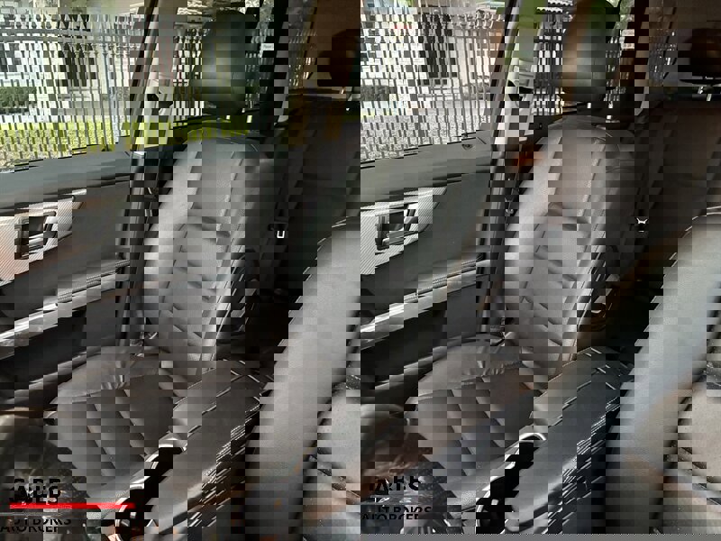 Used 2015 Mercedes-Benz GLK 350 2WD image 19