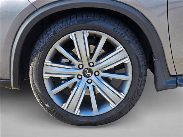 Used 2021 INFINITI QX50 Sensory AWD/4WD image 9