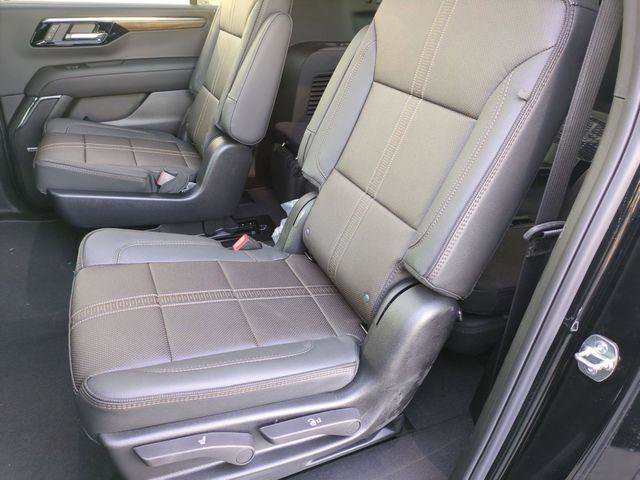 New 2026 Chevrolet Suburban High Country image 26