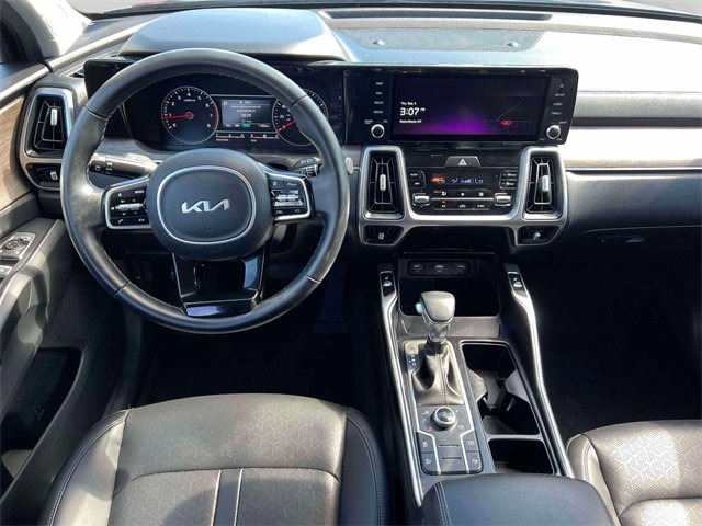Used 2022 Kia Sorento S image 15