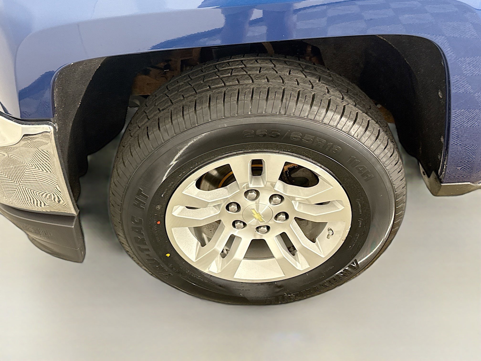 Used 2017 Chevrolet Silverado 1500 LT w/ All Star Edition image 37