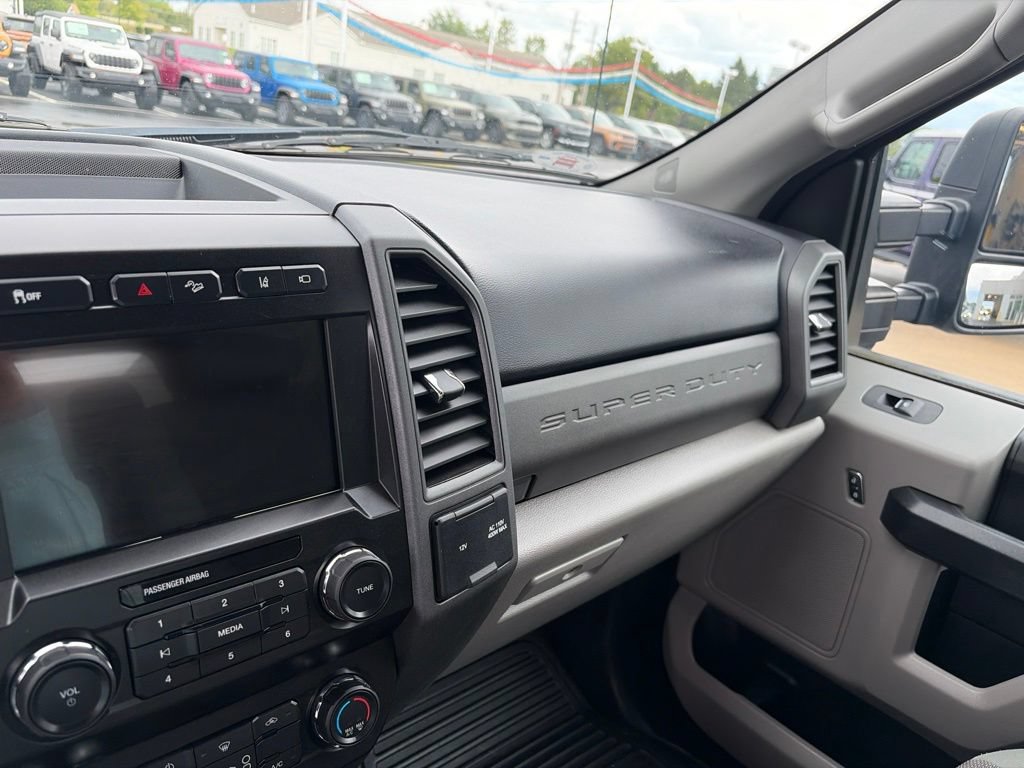 Used 2021 Ford F350 XL w/ STX Appearance Package AWD/4WD image 30