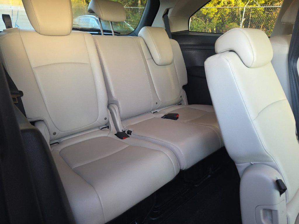 Used 2025 Honda Odyssey EX-L image 13