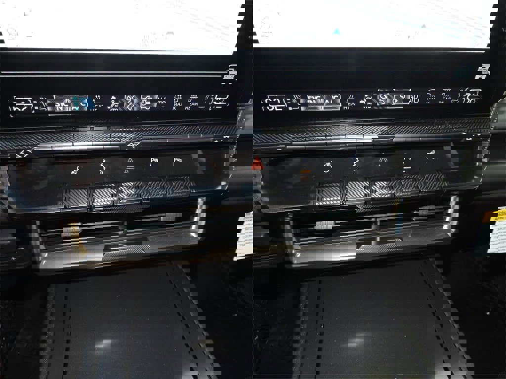 New 2025 GMC Hummer EV 2X image 22