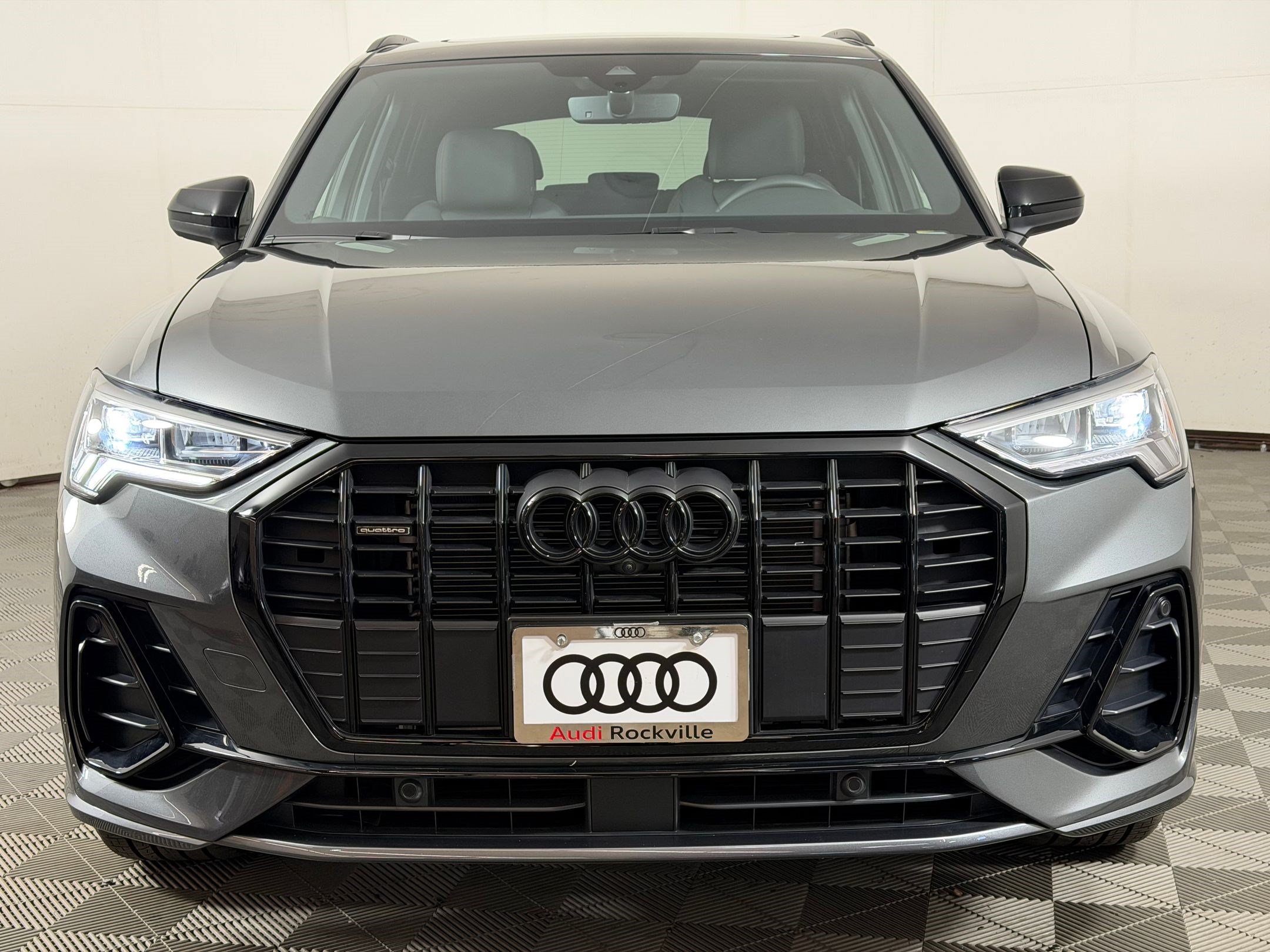 Certified 2025 Audi Q3 2.0T Premium Plus w/ Premium Plus Package AWD/4WD image 6