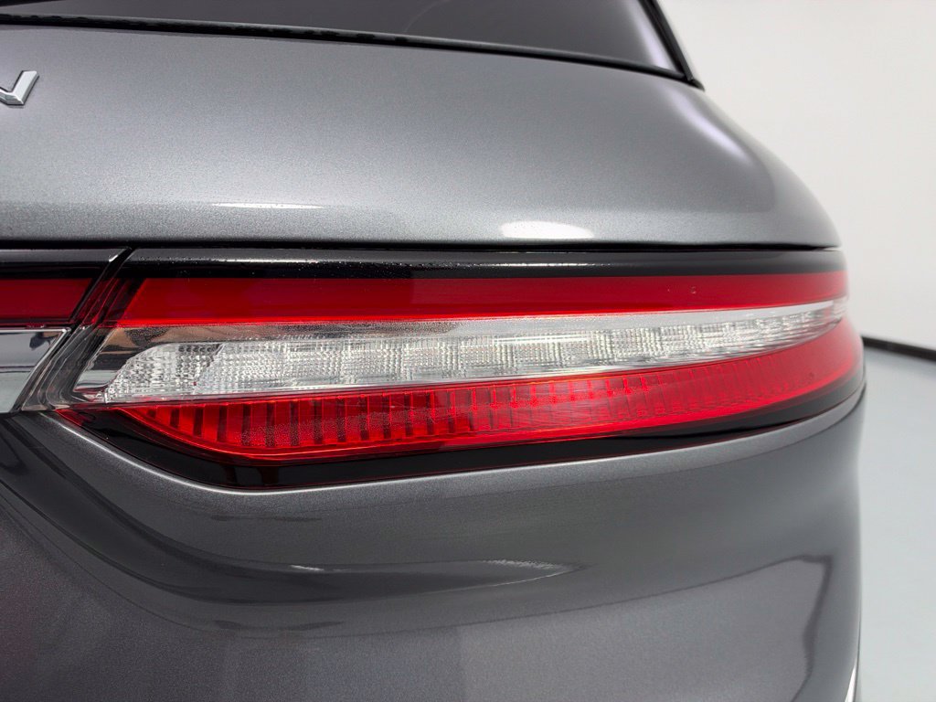 Used 2022 Lincoln Corsair AWD w/ Premium Package image 7